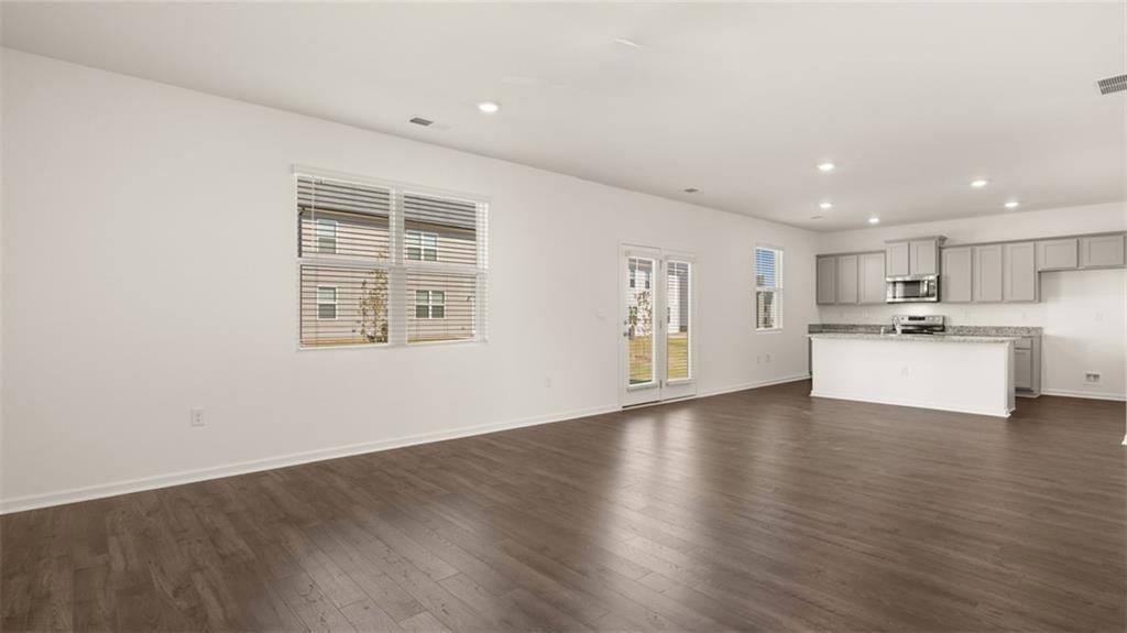 81 White Spruce Way Property Photo 15