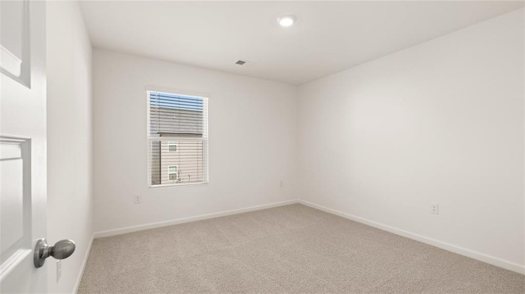 81 White Spruce Way Property Photo 31