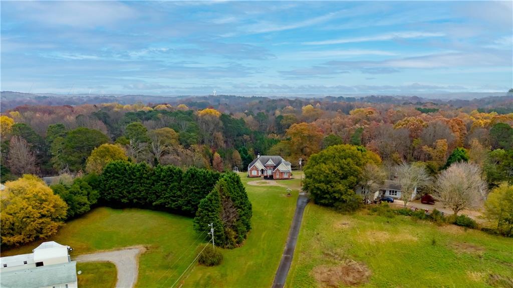 8105 Jot Em Down Road Property Photo 1