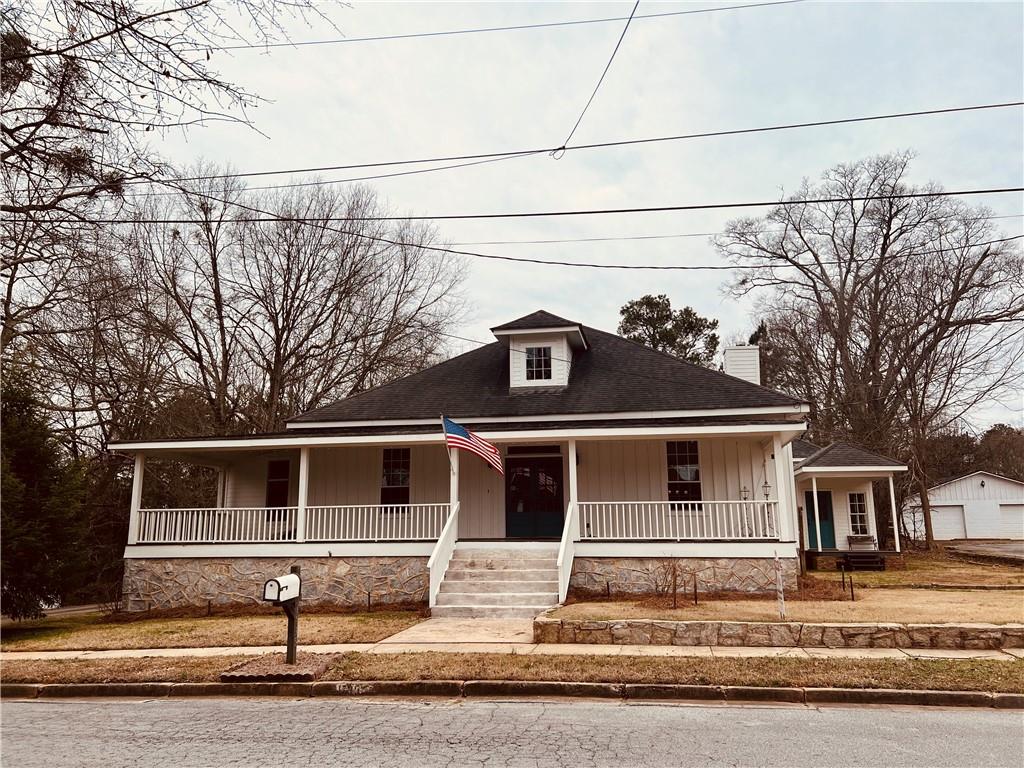 1735 Hill Street Ne Property Photo 1