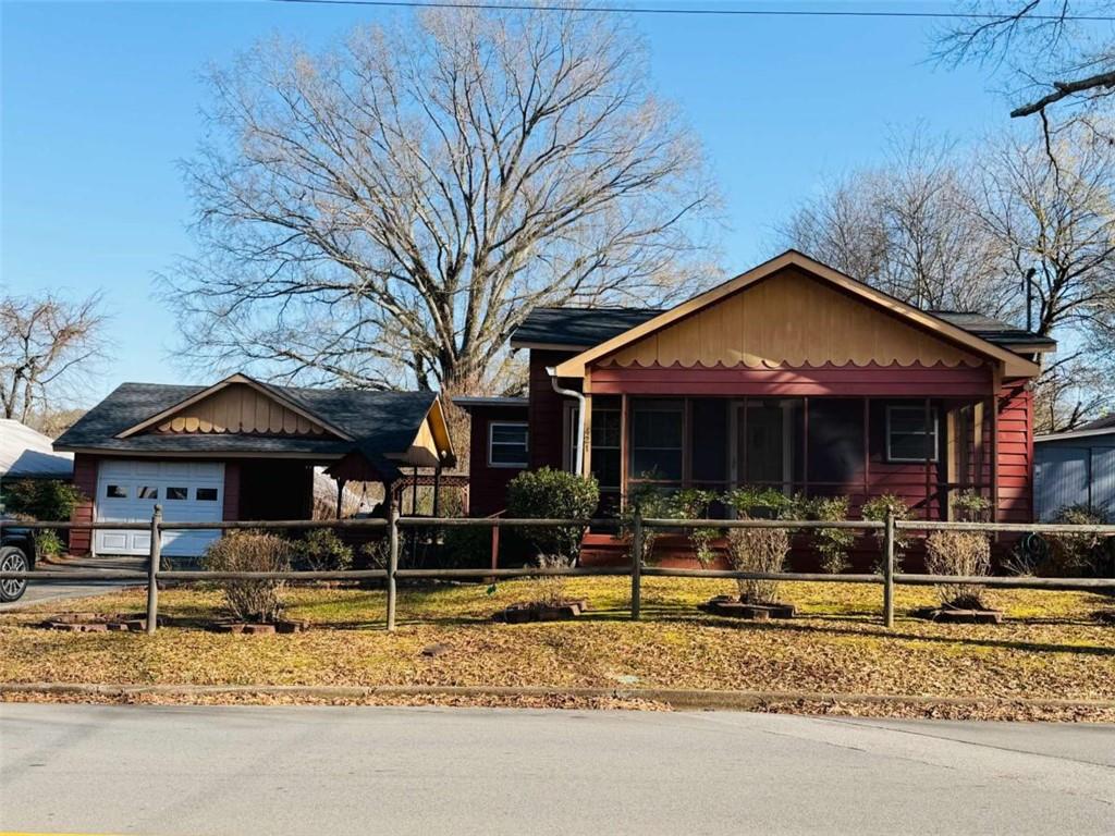 421 Cedar Avenue Property Photo 1