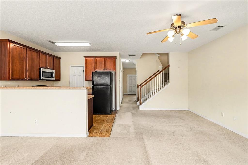 7676 Rutgers Circle Property Photo 10