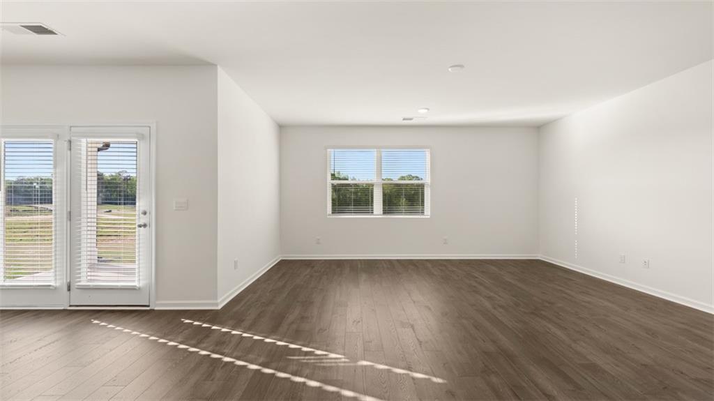 92 White Spruce Way Property Photo 9