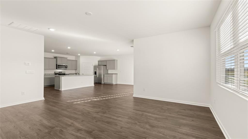92 White Spruce Way Property Photo 12