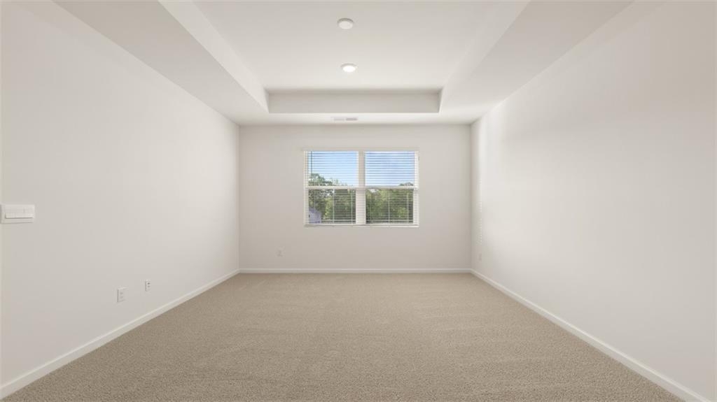 92 White Spruce Way Property Photo 14