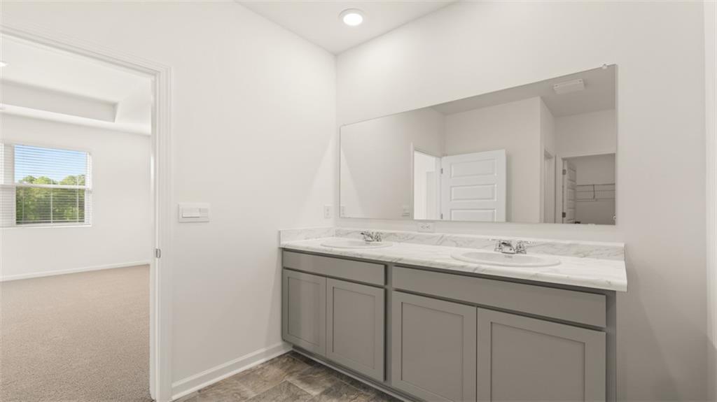 92 White Spruce Way Property Photo 17