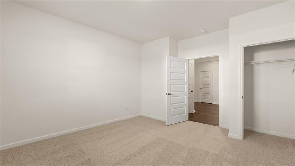 92 White Spruce Way Property Photo 26