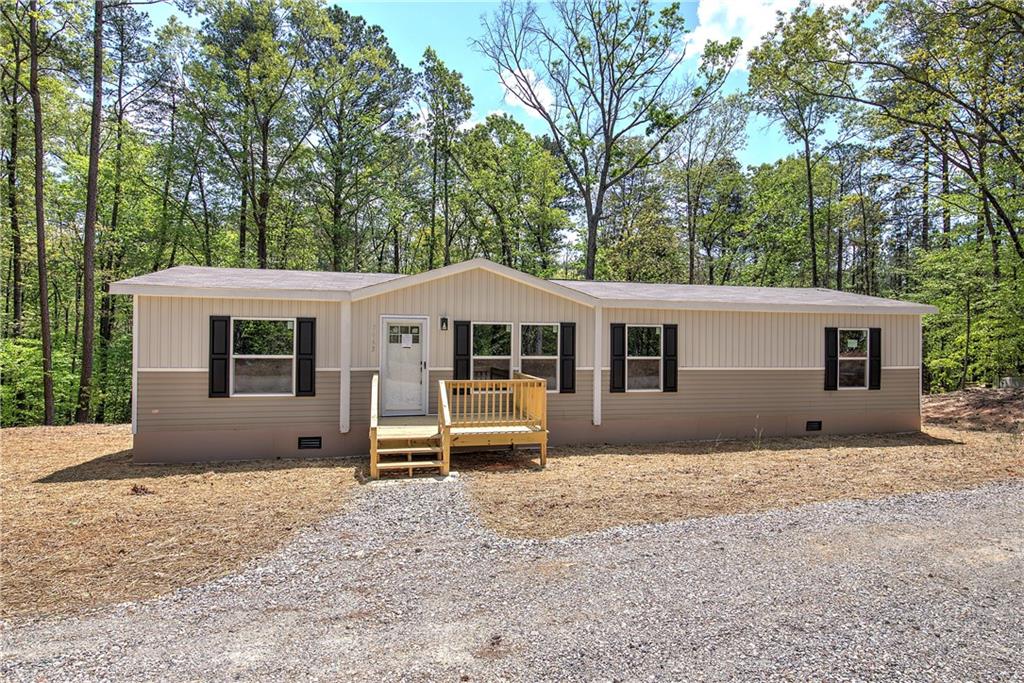 7463 Yukon Road Property Photo 1