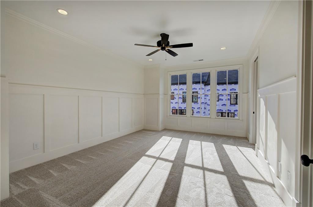 178 W Main Street Unit 102 Property Photo 27