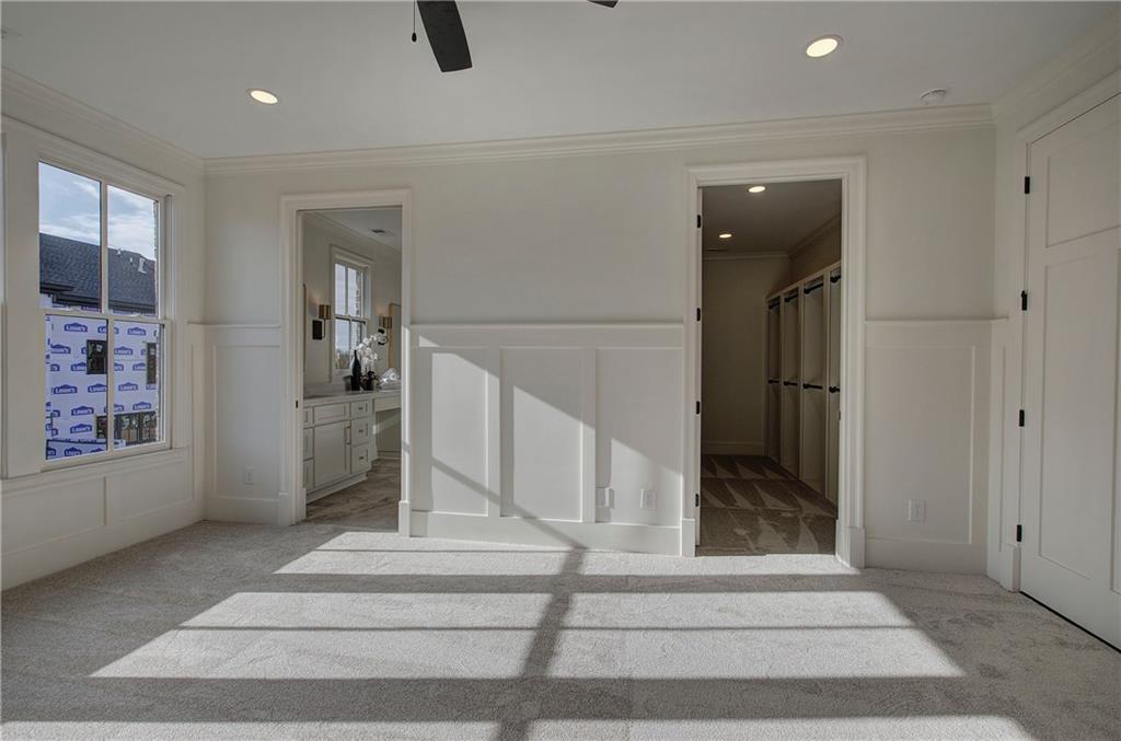 178 W Main Street Unit 102 Property Photo 28