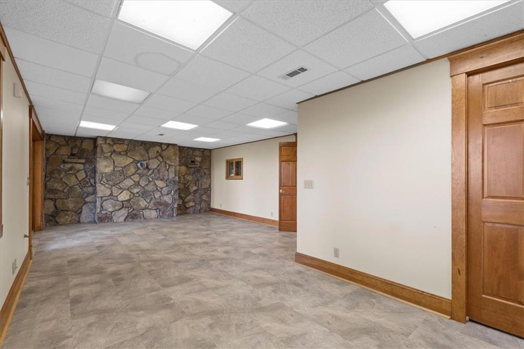 576 Apache Trail Property Photo 38