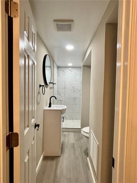 423 Orchards Walk Property Photo 39