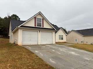 40 Oak Terrace Drive Property Photo 3
