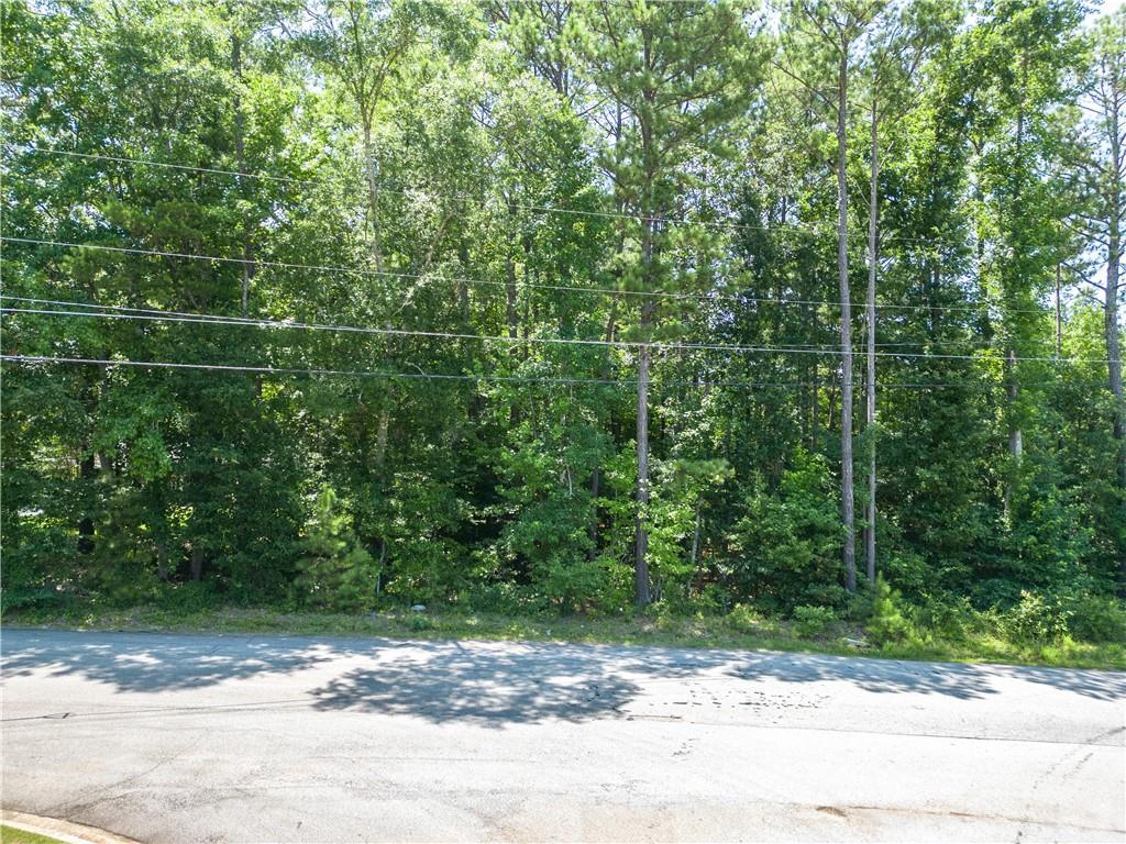 105 Sara Drive Property Photo 3