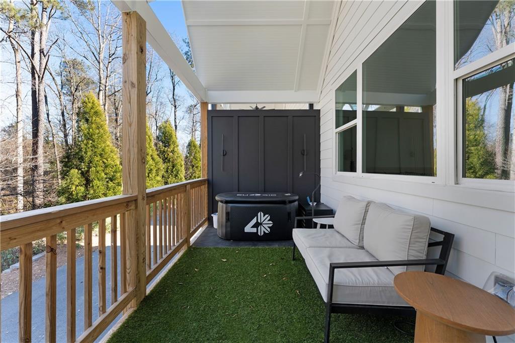 409 Burgundy Way Property Photo 38