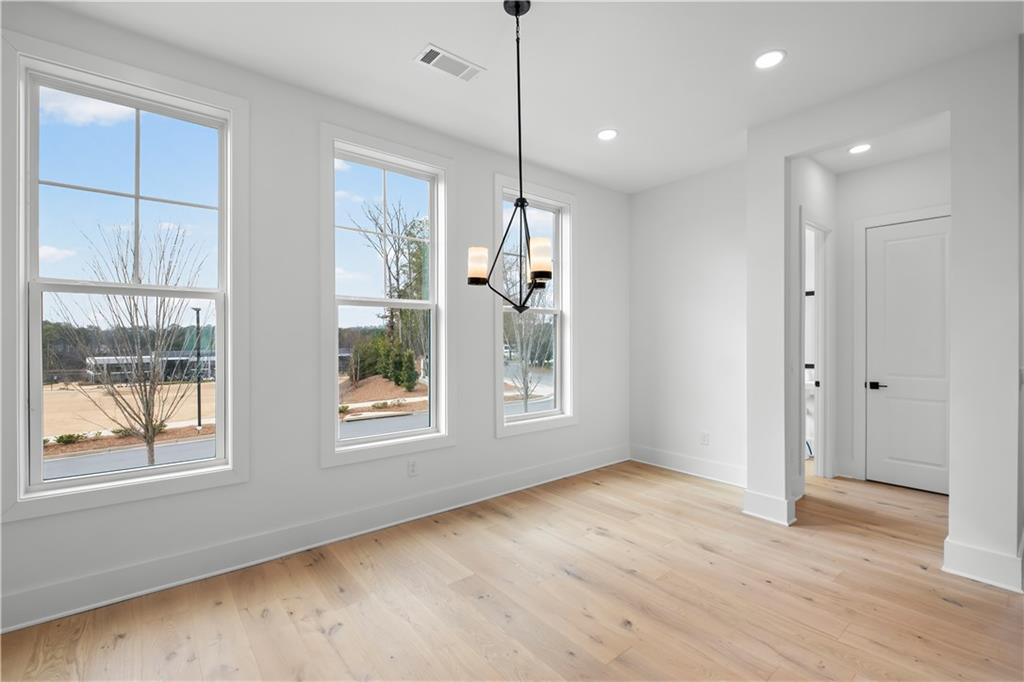 5014 Hartwell Place Property Photo 4