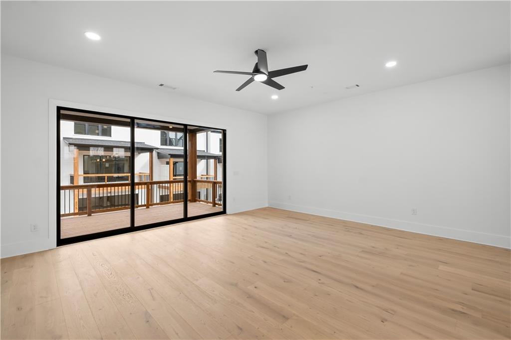 5014 Hartwell Place Property Photo 6