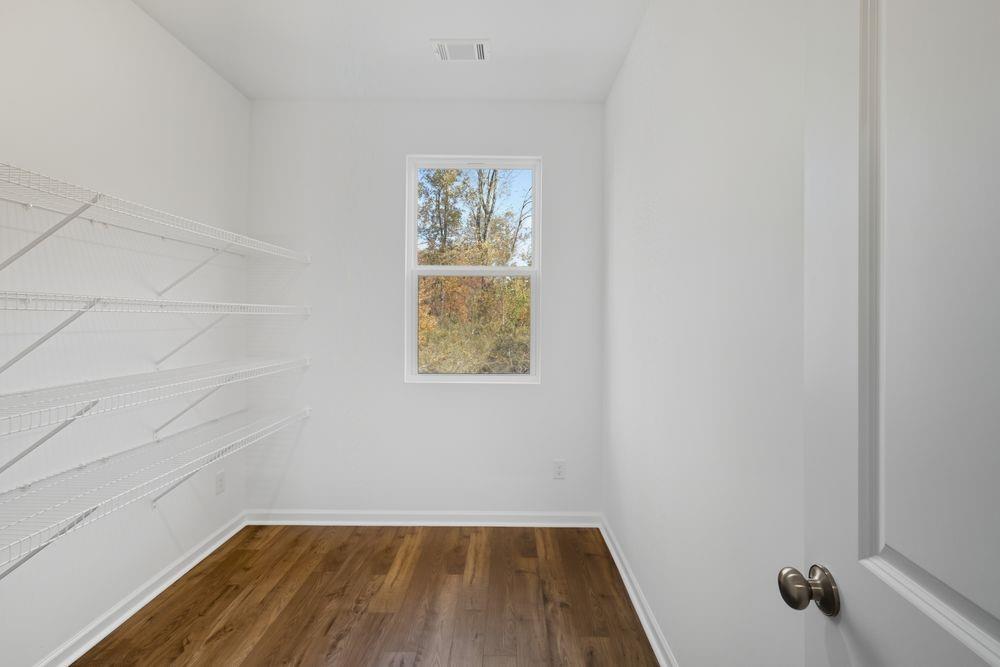 3983 Alderstone Drive Property Photo 9