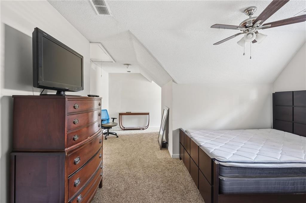355 Radcliffe Trace Property Photo 24