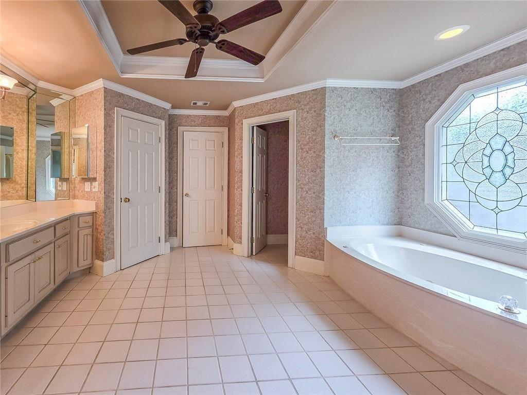2502 Oak Hill Overlook Property Photo 31