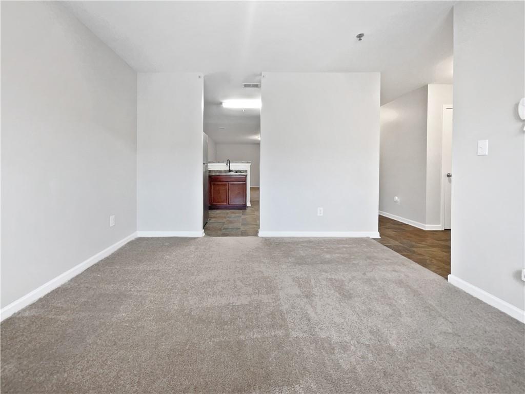 6247 Ellenwood Drive Property Photo 8