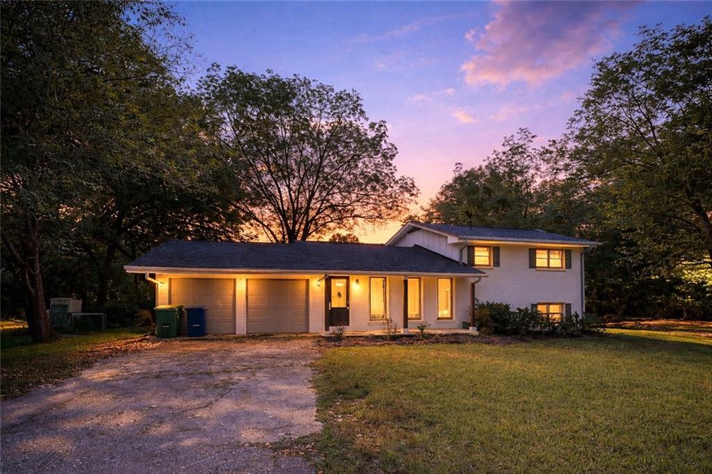 2761 Zane Grey Drive Se Property Photo 1