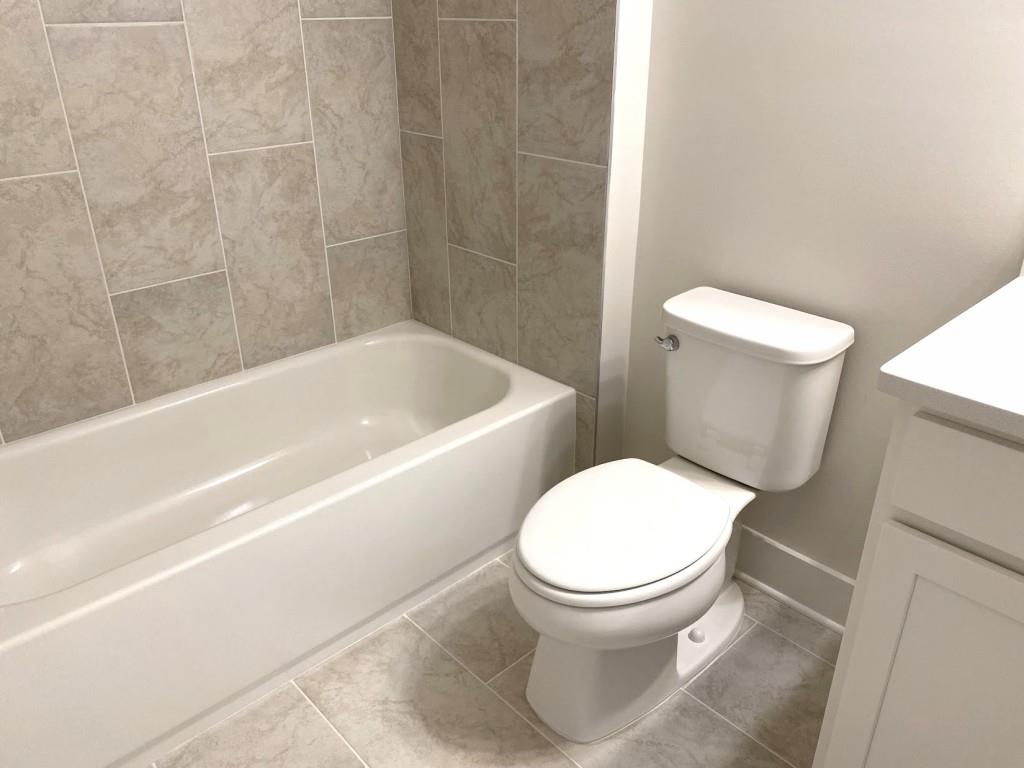 4510 Greyson Manor Drive Property Photo 18