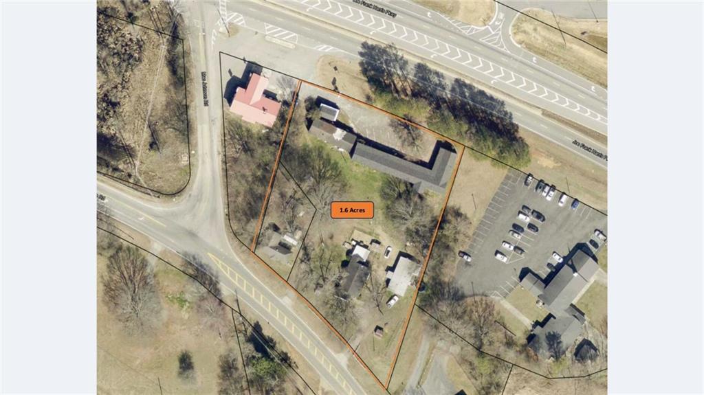 1022 Cassville Road Se Property Photo 1