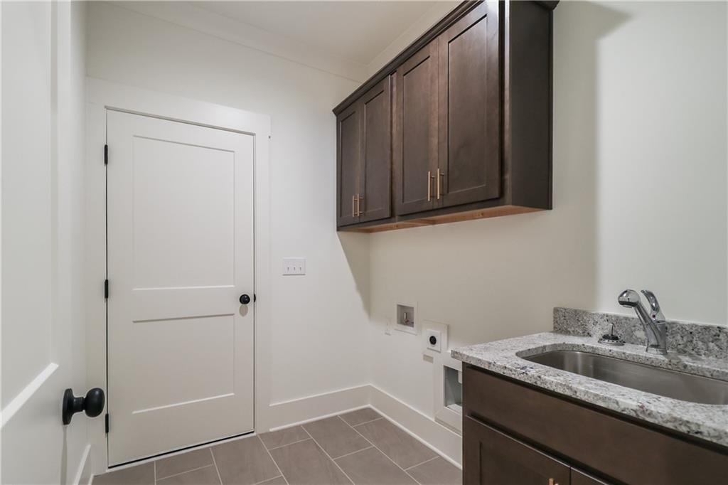 2113 Stonegate Way Property Photo 20