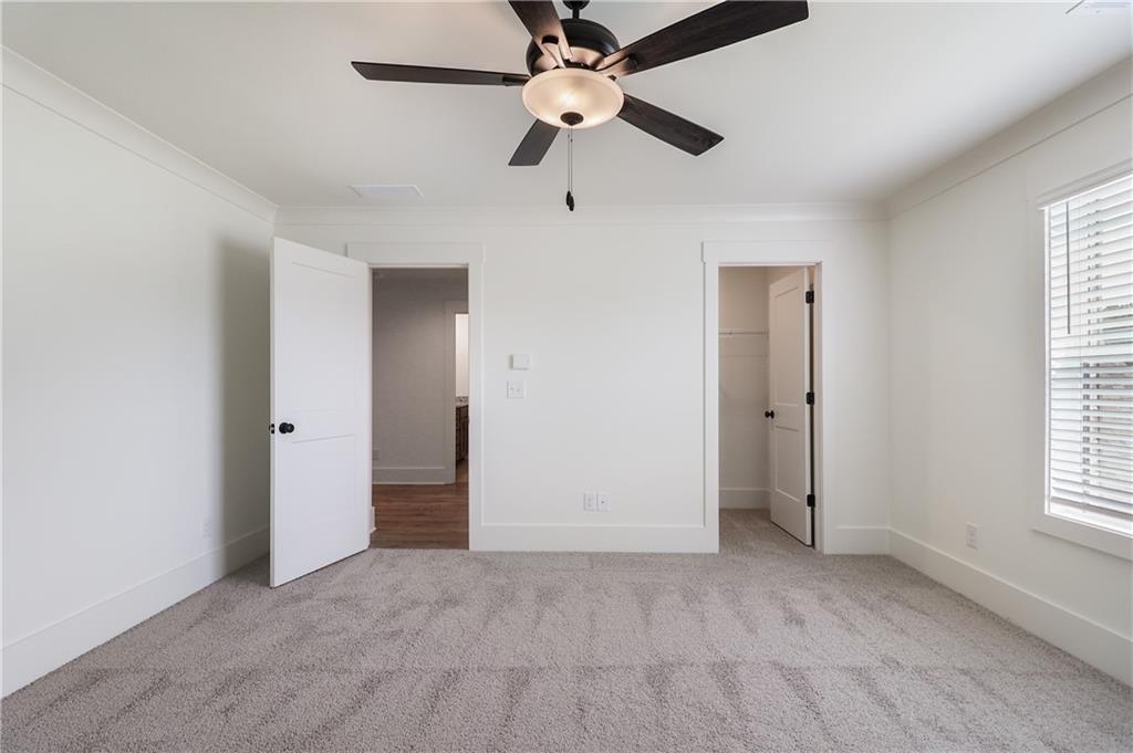 2113 Stonegate Way Property Photo 38