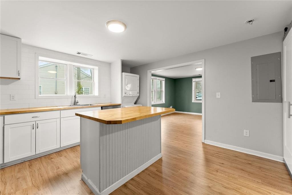 212 Walker Drive Property Photo 10