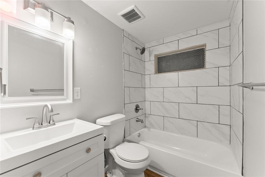 212 Walker Drive Property Photo 12