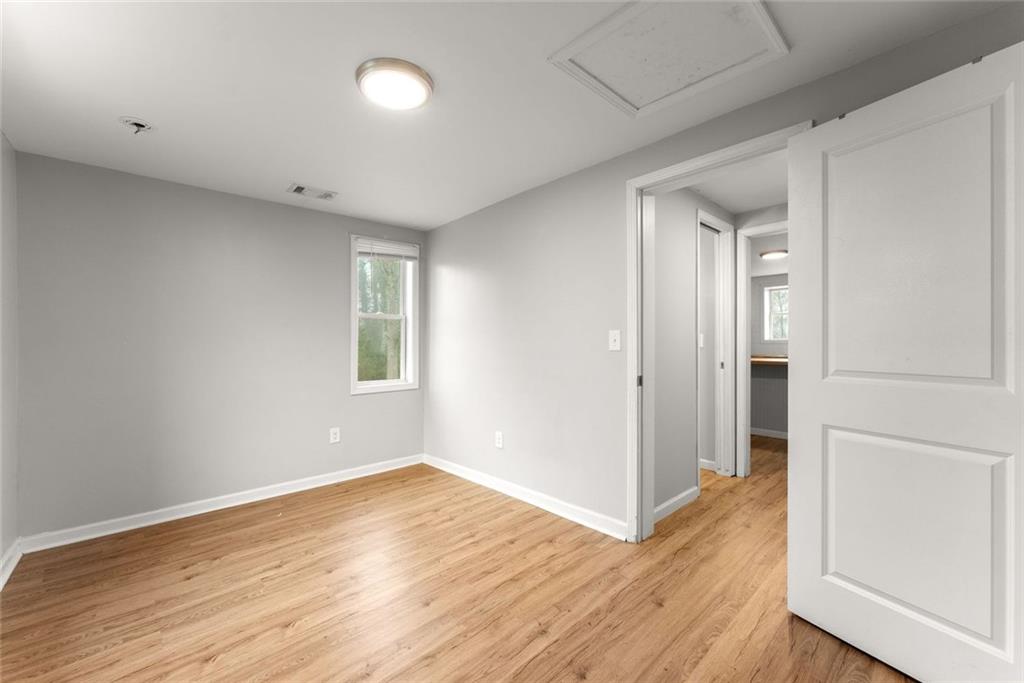 212 Walker Drive Property Photo 13