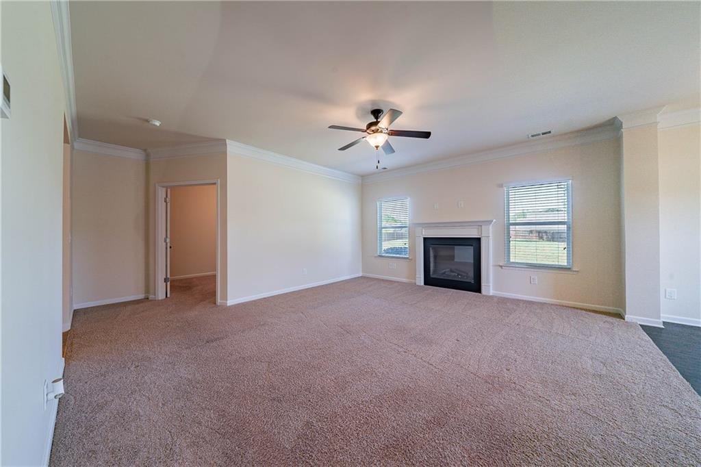 10 Edgewater Court Property Photo 8