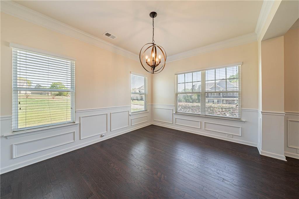 10 Edgewater Court Property Photo 9