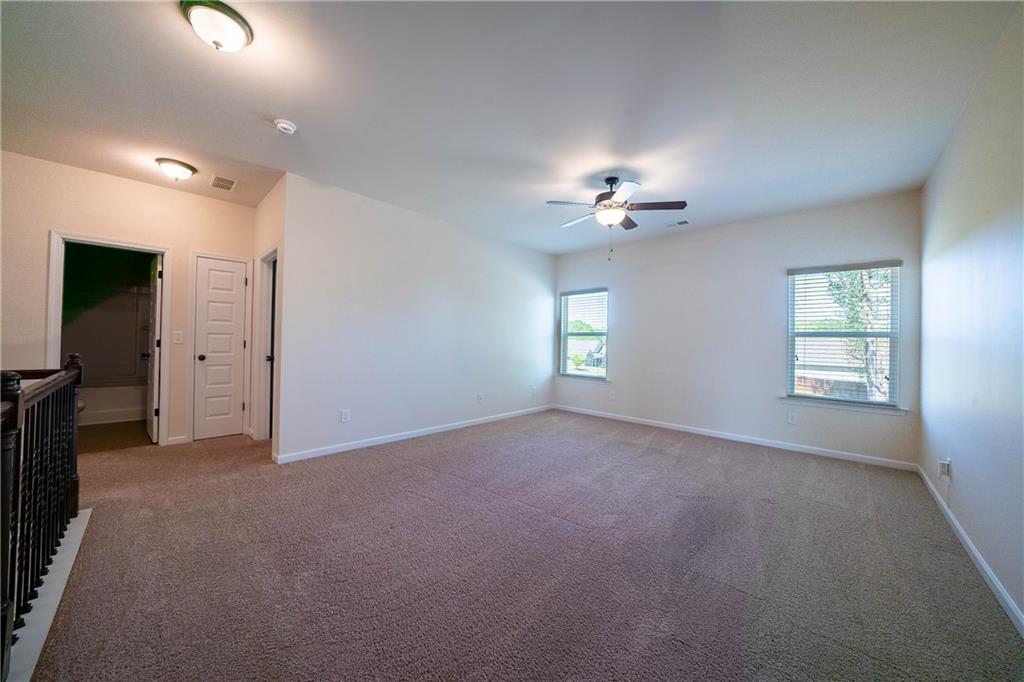 10 Edgewater Court Property Photo 15