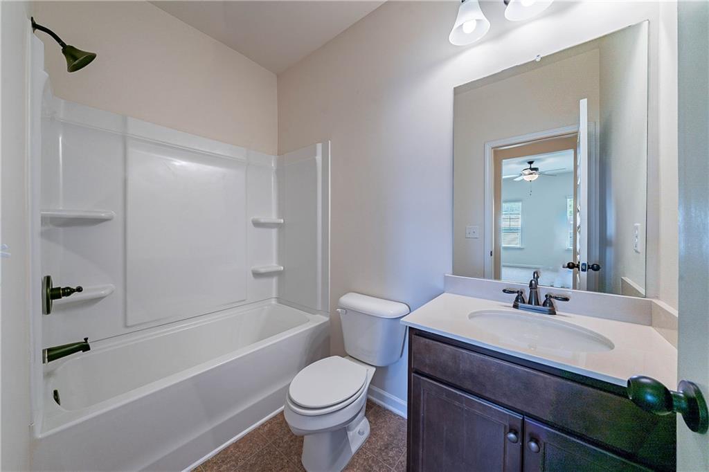 10 Edgewater Court Property Photo 22