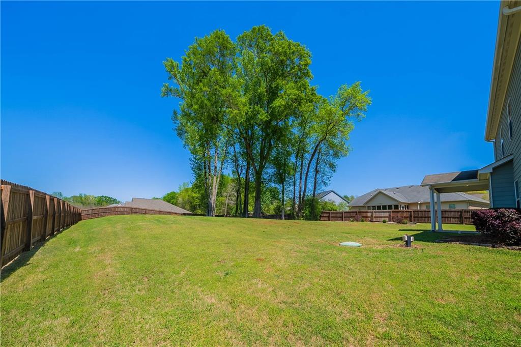 10 Edgewater Court Property Photo 23