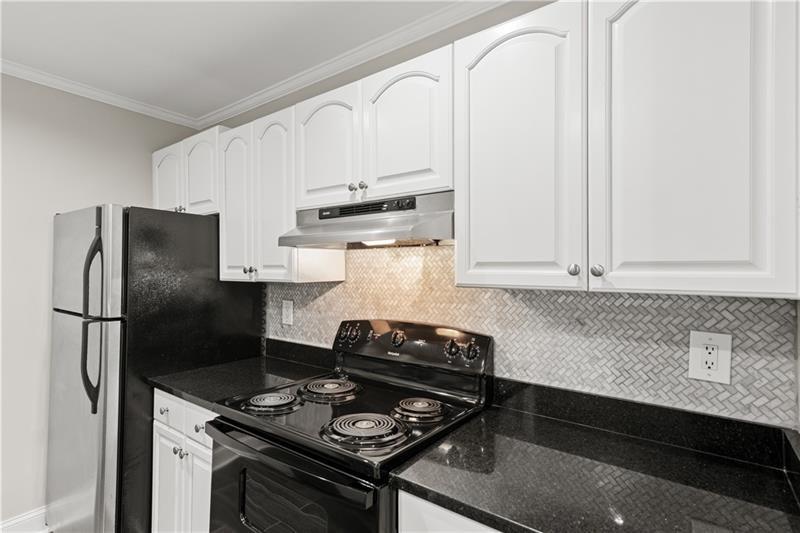 3655 Habersham Road Ne Unit A108 Property Photo 5