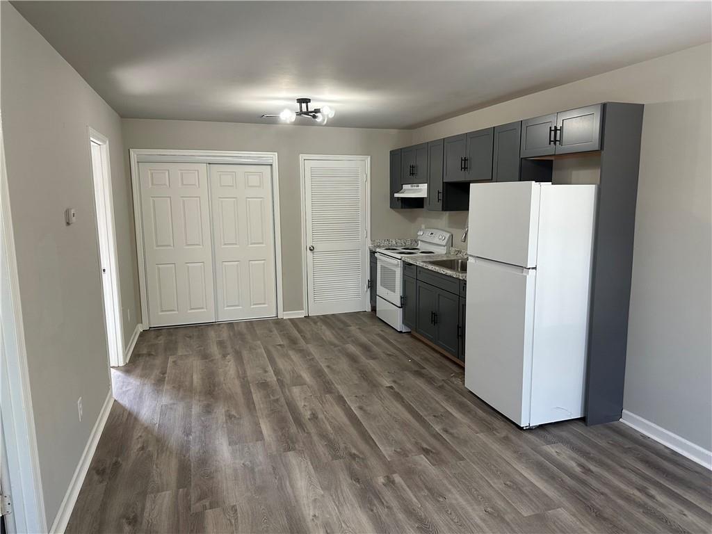 432 4th Avenue Property Photo 5