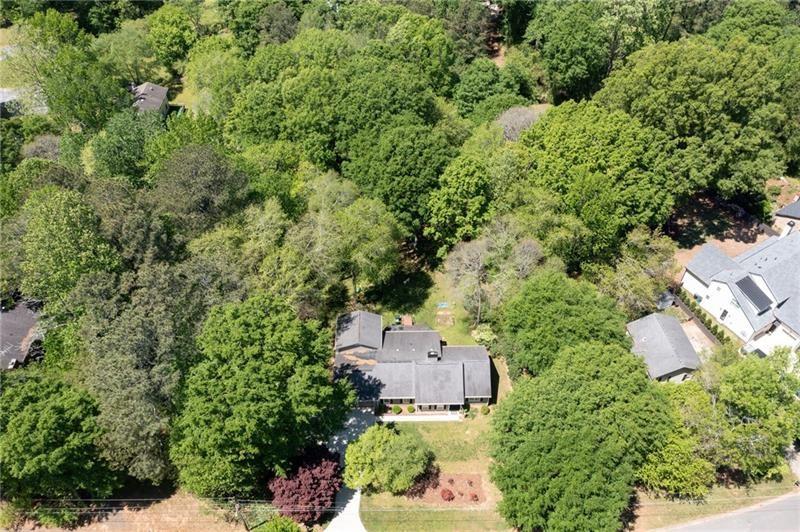 170 Mayfield Circle Property Photo 2