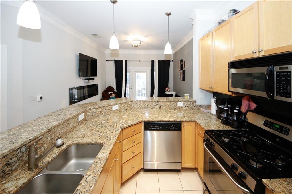799 Hammond Drive Unit 116 Property Photo 17