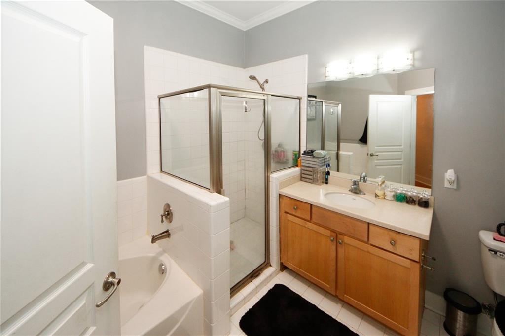 799 Hammond Drive Unit 116 Property Photo 24