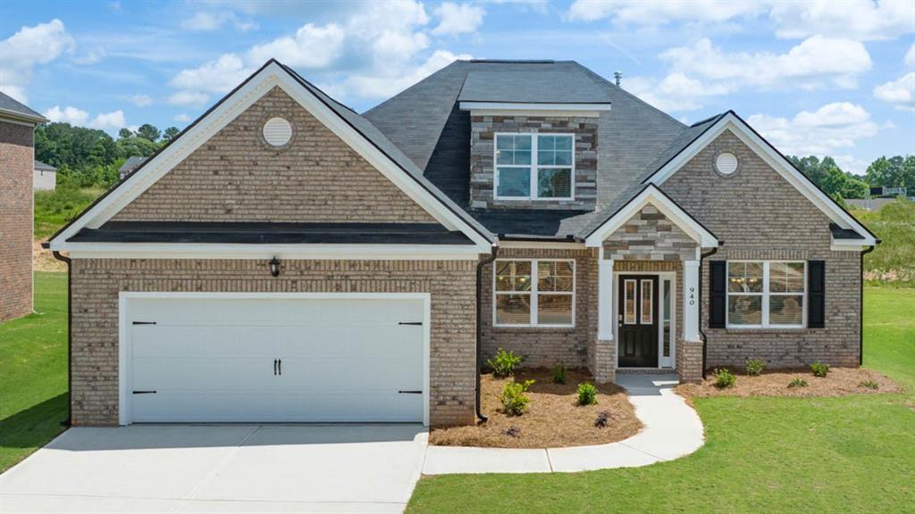 212 Umber Road Property Photo 1