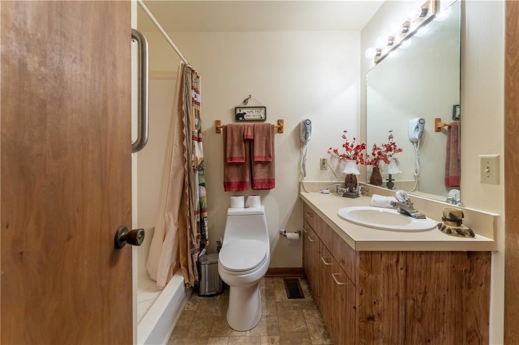 135 Wolfscratch Drive Unit 609 Property Photo 14