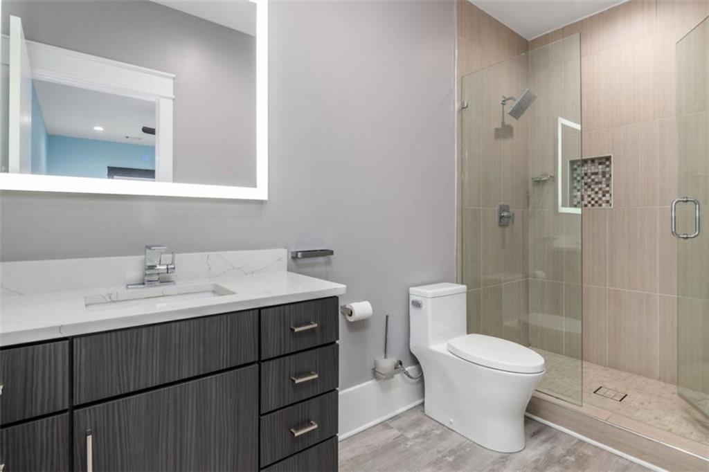 2804 Skyland Drive Property Photo 43