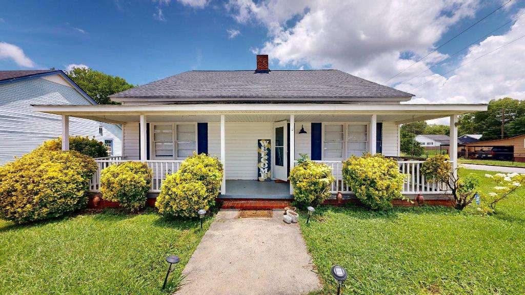 15 Aragon Road Property Photo 1