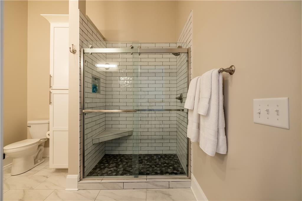 1 E 3rd Avenue E Unit 302 Property Photo 9