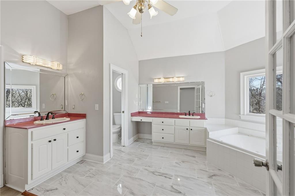 2857 Bridgeview Drive Property Photo 34
