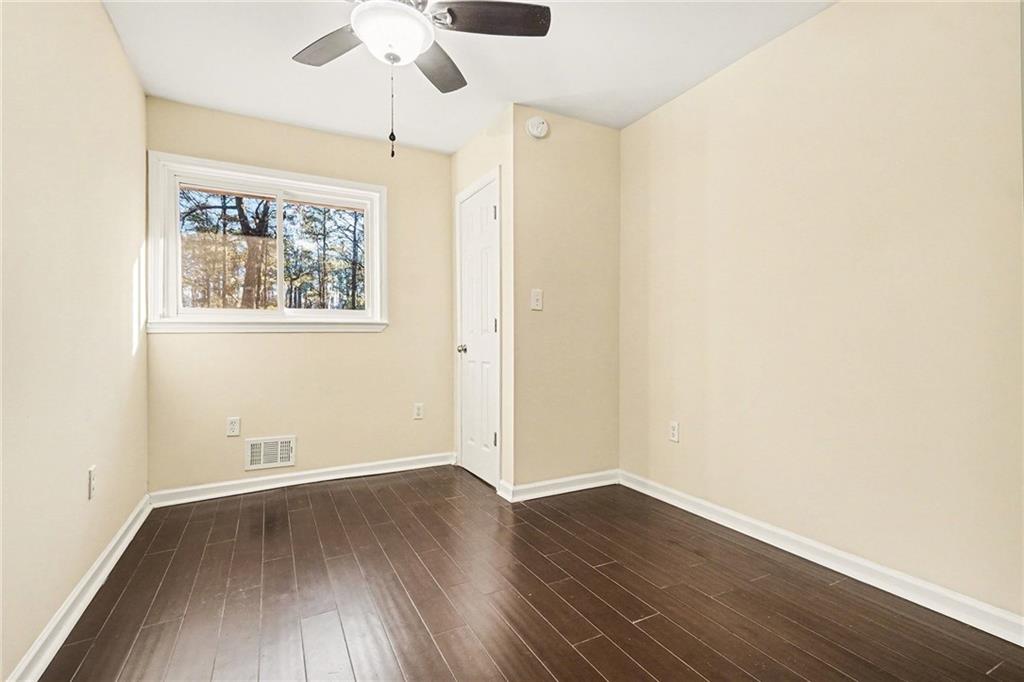 2494 Glenrock Drive Property Photo 17